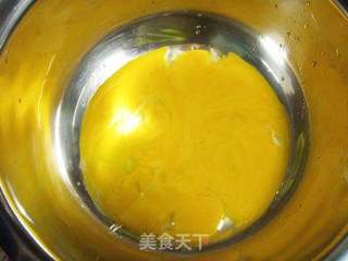 迷迭莓酒戚风蛋糕的做法步骤:2