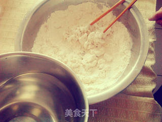午后时光——小瓶盖芝麻薄脆的做法步骤:2