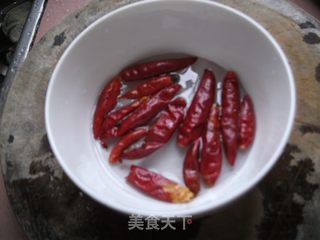 手撕包菜的做法步骤:2