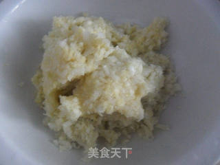 白菜猪肉馅饺子的做法步骤:2