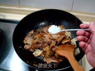 什锦蔬菜回锅肉的做法步骤：5