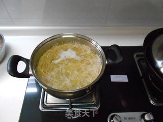 咖喱鸡肉宽意面的做法步骤：4