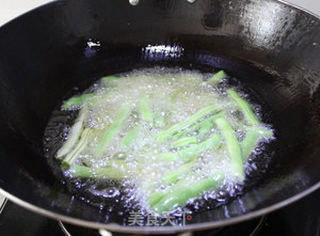 家常素食==酱焖四季豆的做法步骤:3