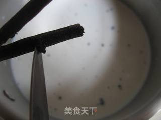 香草冰淇淋的做法步骤：4