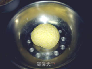 南瓜奶香饼(电饭煲做)糖尿病人的选择的做法步骤:2