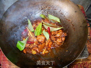 心蓝手制私房菜【正宗三杯鸡】——折磨吃货的浓香鸡肉的做法步骤:6