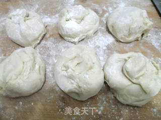 简单易做的——酥松葱花油饼(附烫面的详细做法)的做法步骤:10