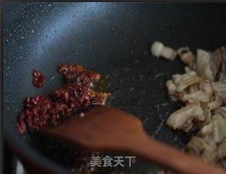 抵御春天的寒流，超级下饭菜——干锅茶树菇的做法步骤：8