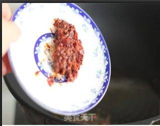 绝对让嗜肉一族也爱上的下酒小素菜——麻香干煸豆干的做法步骤:3