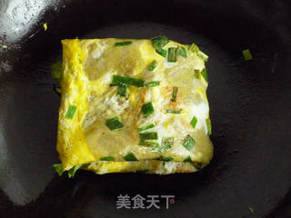 天津小吃——煎饼果子的做法步骤:12