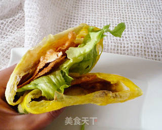 天津小吃——煎饼果子的做法步骤:13