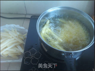 自制炸薯条的做法步骤:6