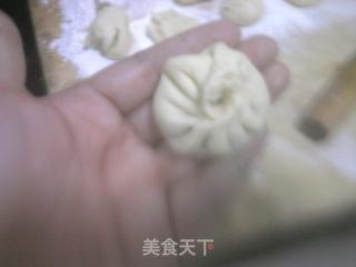 深夜里的包子---鲜肉小笼包的做法步骤:6