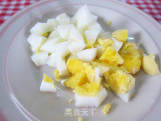 俄式风味沙拉的做法步骤:3