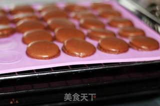 巧克力马卡龙的做法步骤:7