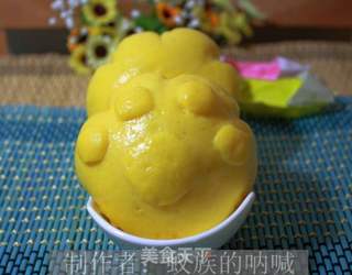 南瓜泥做的贝壳豆沙包子、南瓜鲜肉包、熊掌鲜肉包的做法步骤:18