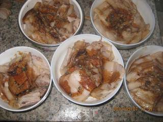 梅菜扣肉的做法步骤:4