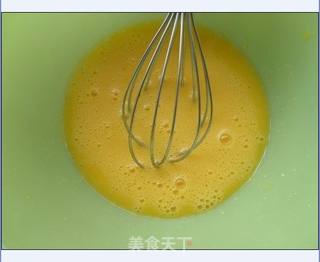 新手0失败8寸戚风蛋糕的做法步骤:2