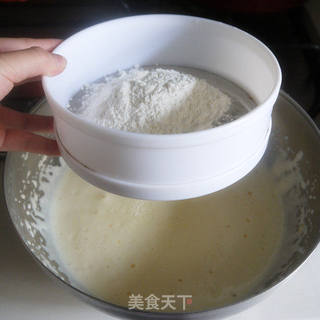 抹茶蜜豆慕斯蛋糕的做法步骤:4