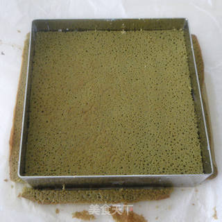 抹茶蜜豆慕斯蛋糕的做法步骤:12