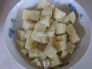 少油版东北家常菜——酱香地三鲜的做法步骤:6