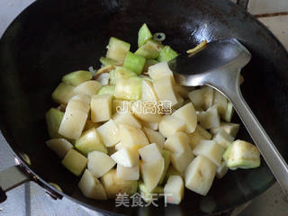 少油版东北家常菜——酱香地三鲜的做法步骤:9