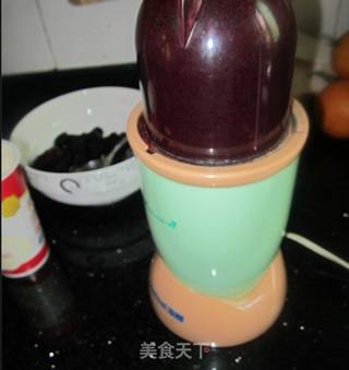 桑果酸奶饮的做法步骤:8