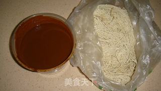 传统武汉小吃之全料凉面的做法步骤：1