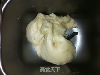 面包机制作红豆面包的做法步骤：3