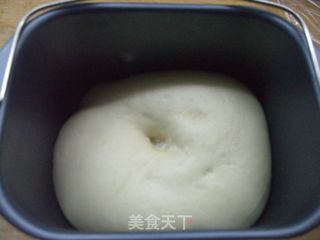 芝麻香肠包的做法步骤：3