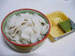 剩面条的华丽吃法——咖哩炒面的做法步骤:3