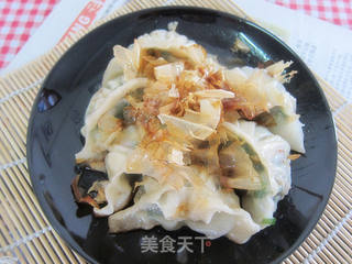 柴鱼煎饺的做法步骤:7