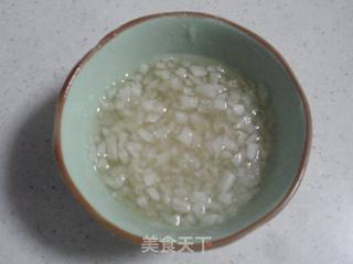咳嗽咽喉红肿的偏方——蜂蜜萝卜的做法步骤：6
