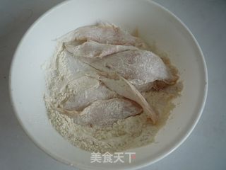 干炸小塌目鱼的做法步骤：3