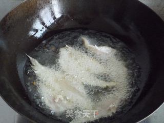 干炸小塌目鱼的做法步骤：5