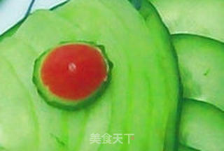 糖醋黄瓜河鲫鱼的做法步骤:9