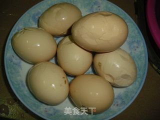 美味充饥--茶叶蛋的做法步骤：4