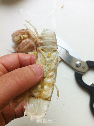 虾虎汆萝卜蓉的做法步骤:3