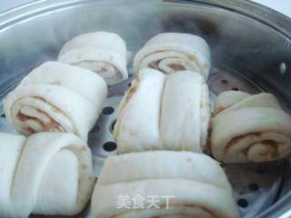 牛肉花卷的做法步骤:7