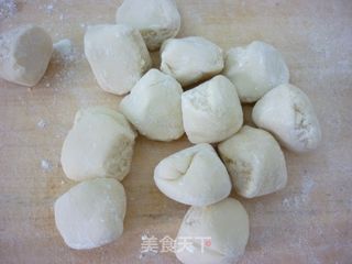 金网煎饺的做法步骤：2