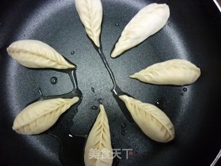 金网煎饺的做法步骤：6