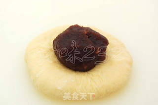 红豆沙面包的做法步骤:6