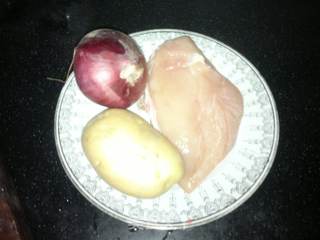 咖喱鸡肉饭（二人份）的做法步骤：1