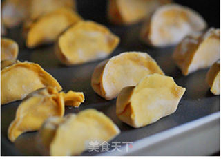 黄金南瓜饺子的做法步骤:10