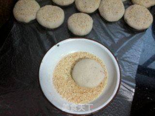 红薯芝麻饼的做法步骤:5