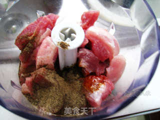 五花肉韭菜盒子----用小小的叉子打造完美的裙边韭菜盒子的做法步骤:4