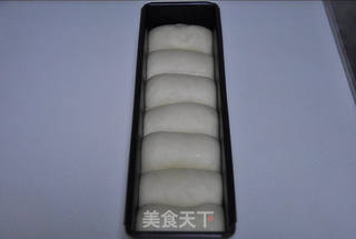 是不是很可爱呢?---牛奶蜂蜜小吐司的做法步骤:8
