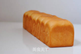 是不是很可爱呢?---牛奶蜂蜜小吐司的做法步骤:9