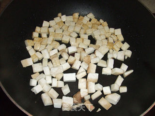 存着给宝宝的菜----『豌豆烩三鲜』的做法步骤:4