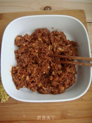 飘香肉饼的做法步骤:2